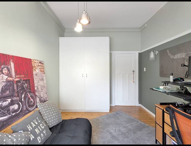 3 BEDROOM APARTMENT FOR SALE IN BANTRY BAY